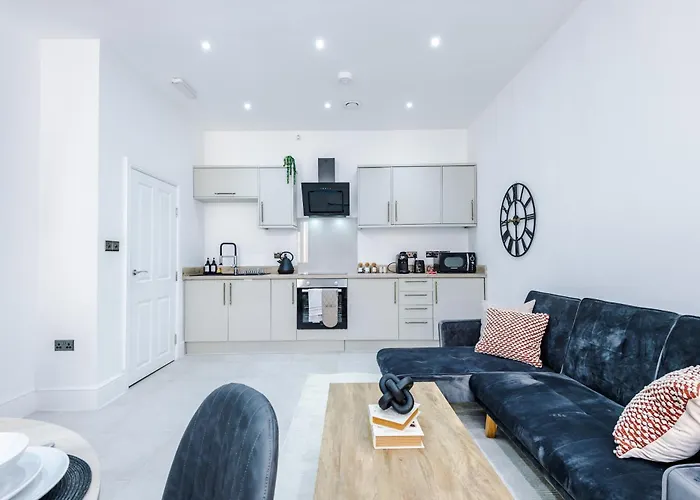 Luxury Modern Centre With Free Parking Appartamento *